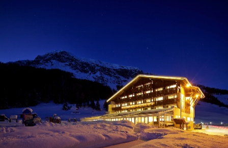 Hotel Hintertuxerhof, Hintertux, Austria - 3 star hotel with childcare