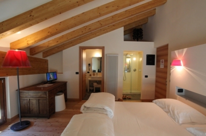 Hotel Berthod, Courmayeur, Italy - bedroom