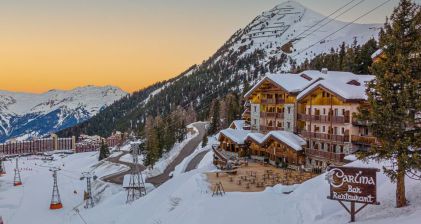 Luxury ski holidays in the Hotel Carlina in super-snow-sure La Plagne