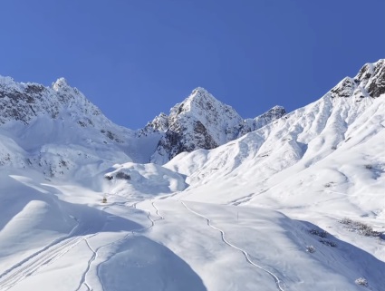 Snow-covered mountainside of Lech, Austria on 27 November 2025
