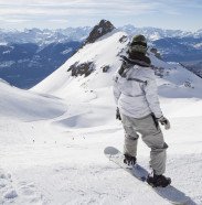 Early and pre-season skiing in the Alps